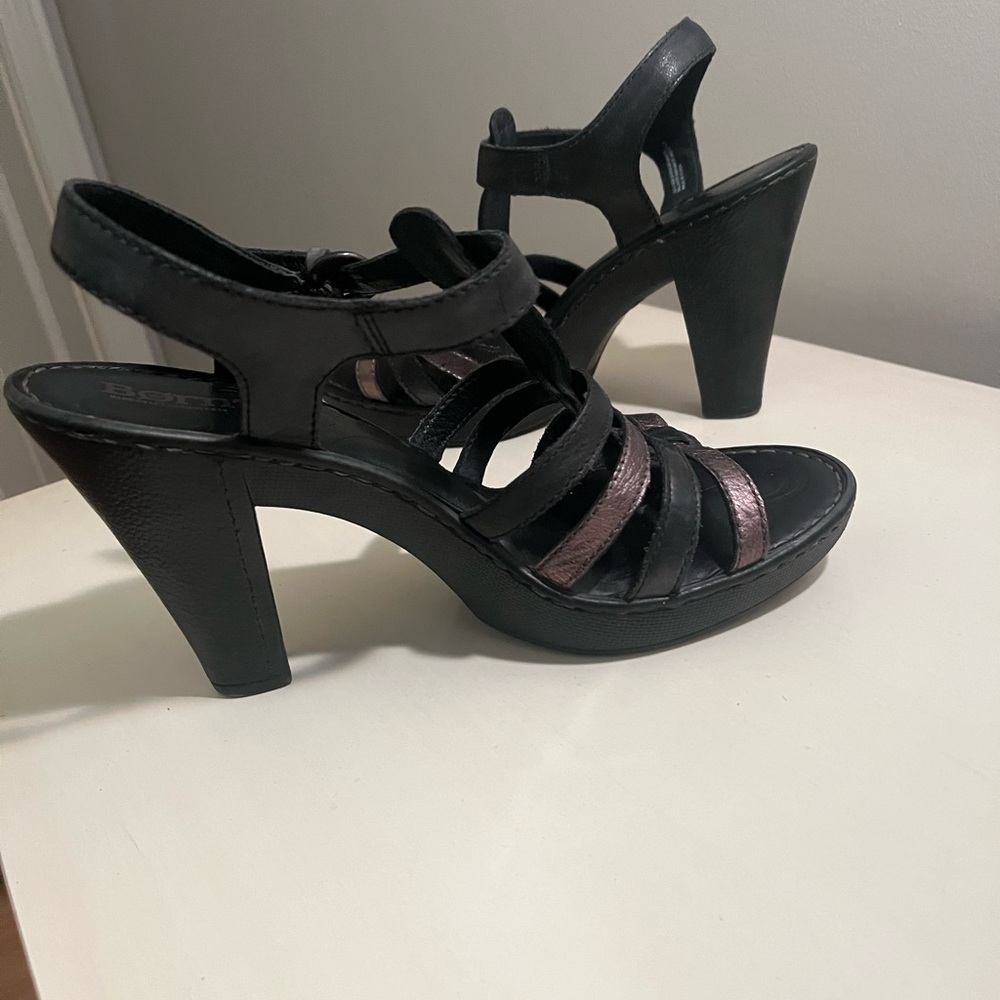 Born Riviera sandals, black, size 9 EUC